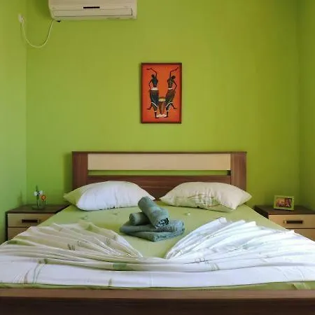Apartment Green Jelsa